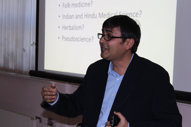 Predavanje dr. Kumarja.