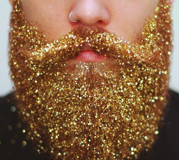 Vojna proti bleščicam! Vsaki ženski raketo?