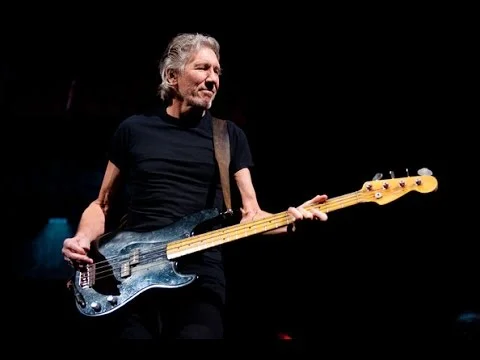 Legenda Pink Floydov Roger Waters na koncertu o Siriji