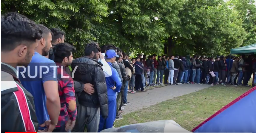 Trgovina z migranti na Balkanu