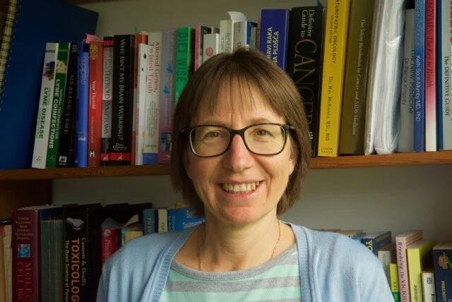 Karin Rižner: Znanost je povezana s politiko