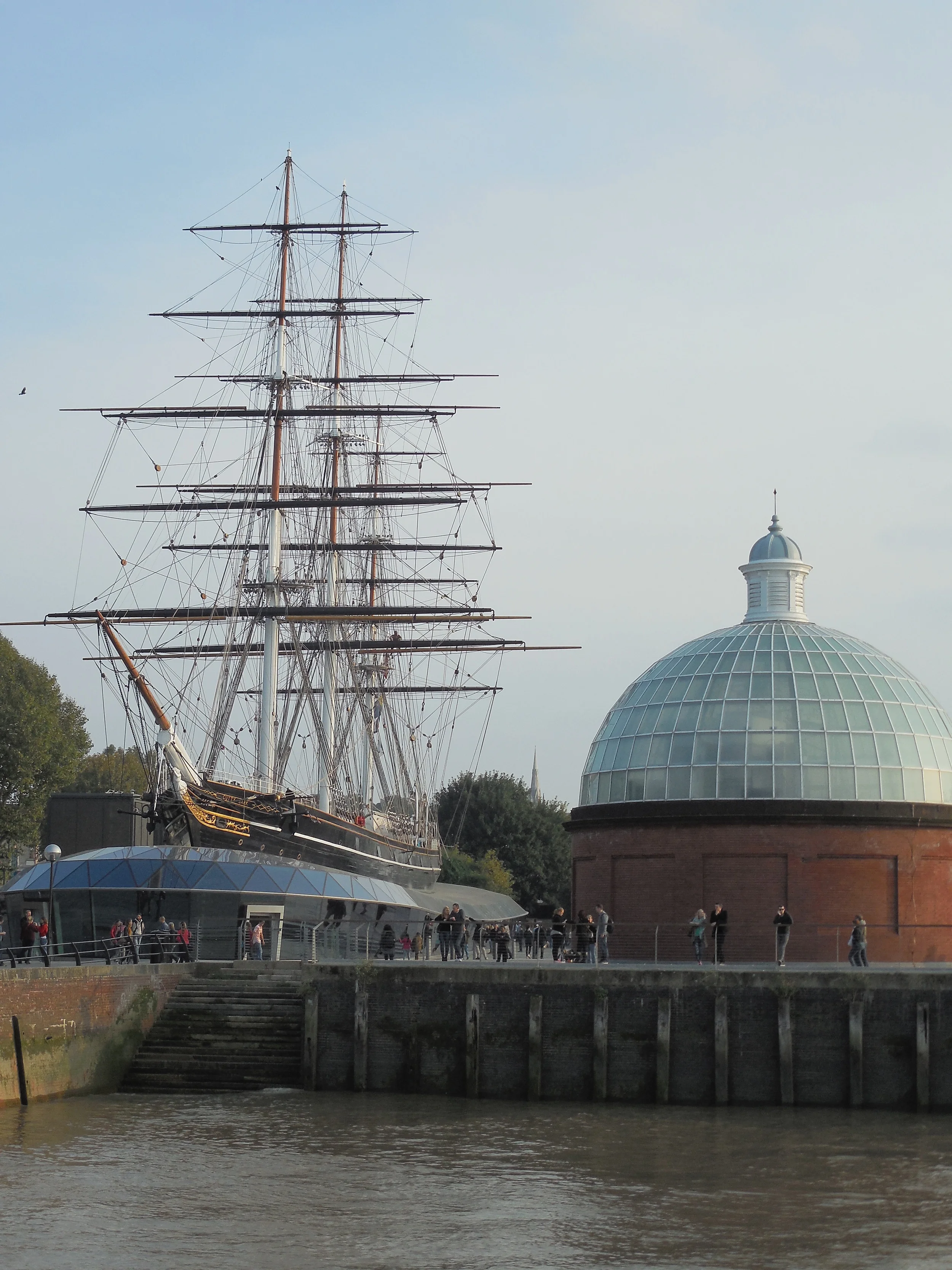 (Greenwich Pier: Cutty Sark, National Maritime Museum, Queen's House, Royal Naval College, Royal Observatory, Peter Harrison Planetarium, Greenwich Market)