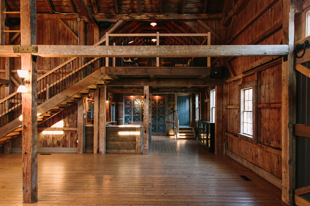 Rustic elegant Maine wedding barn venue: The Barn at Flanagan Farm