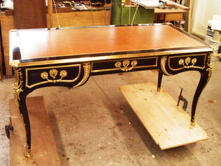 french desk 2.JPG