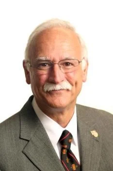 Richard Valle.jpg