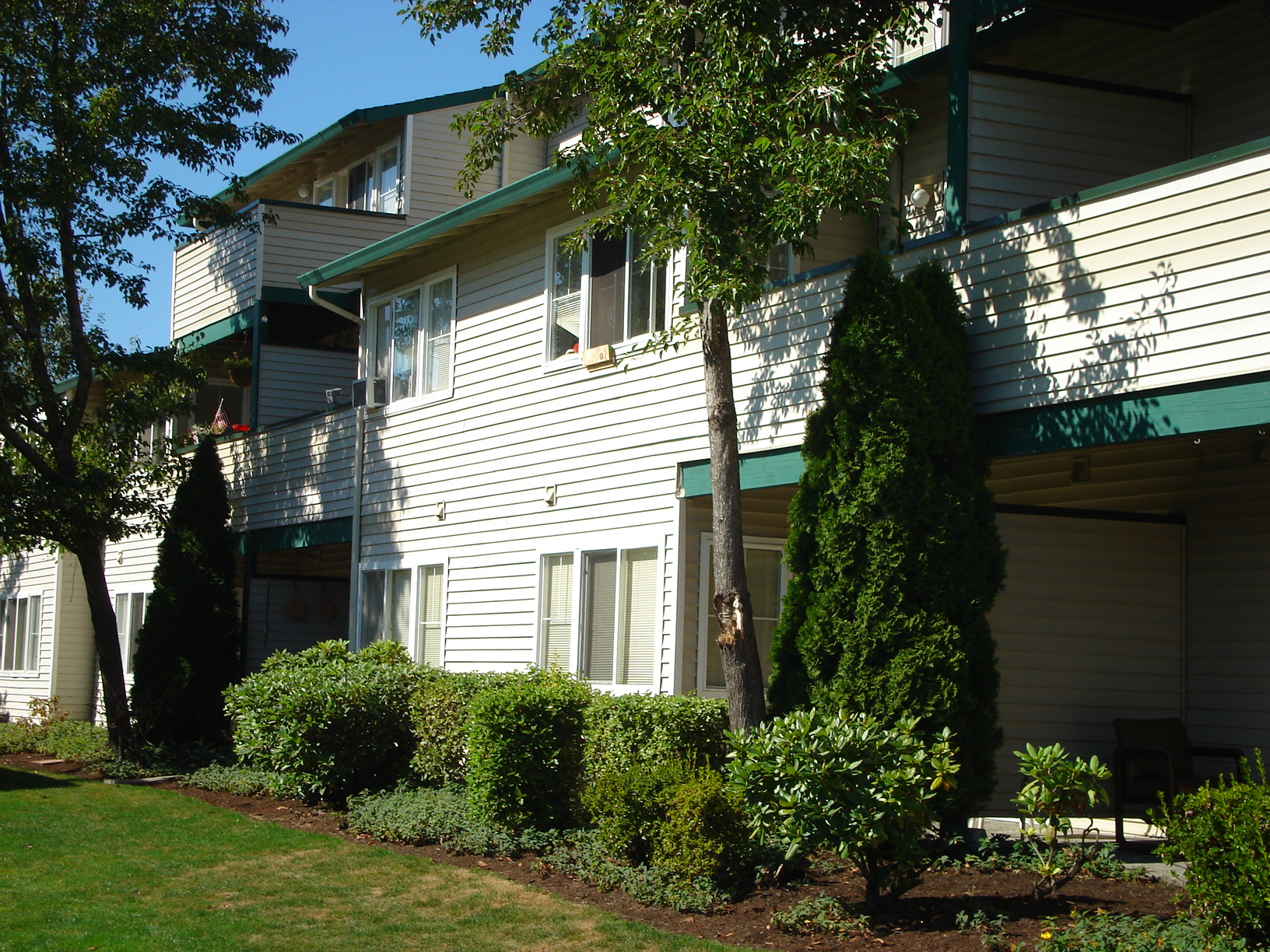 Mountain Meadows Apartments 019.JPG