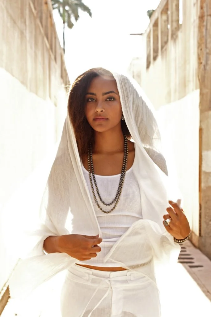 Maya-White_1024x1024.jpg
