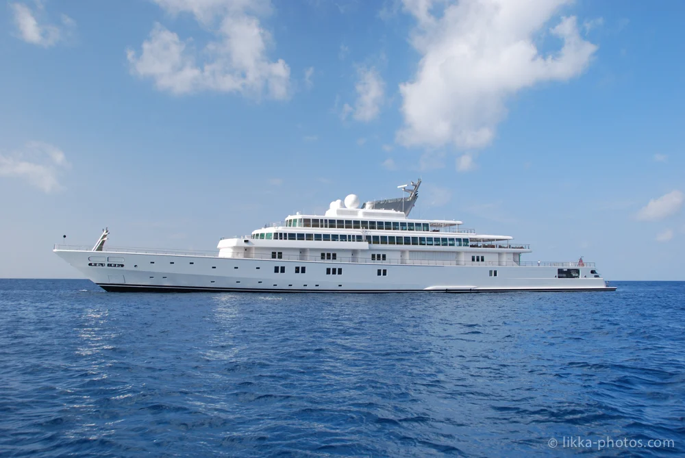 likka-megayachts-2-2.jpg