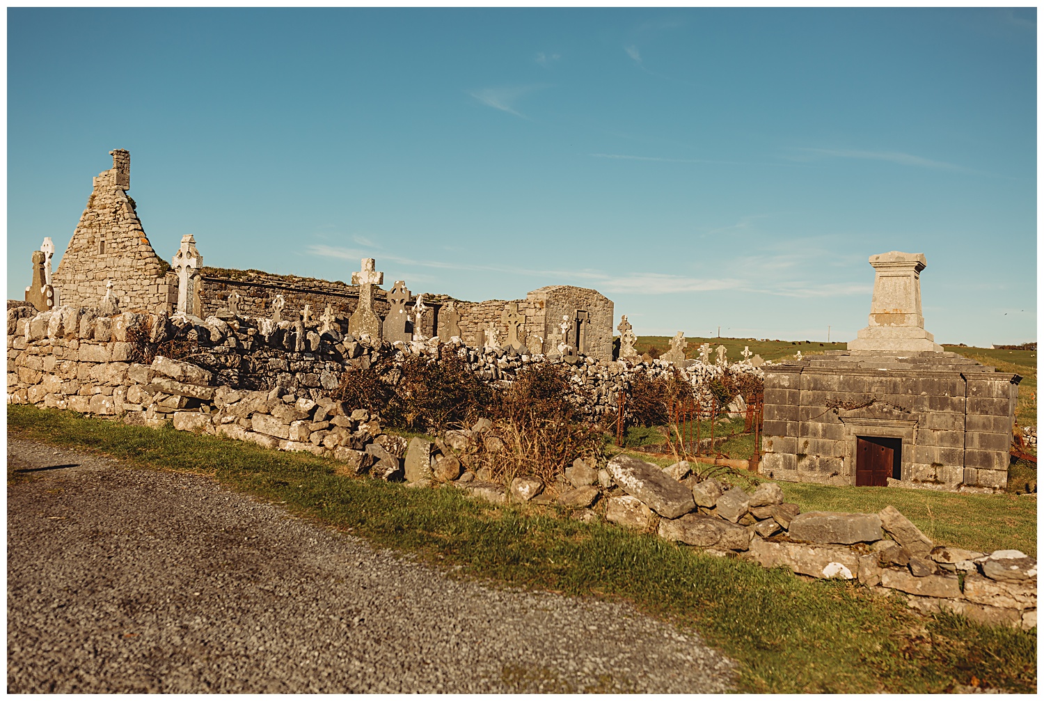 The Cliffs of Moher Destination Wedding Liscannor, County Clare, Ireland_1300.jpg