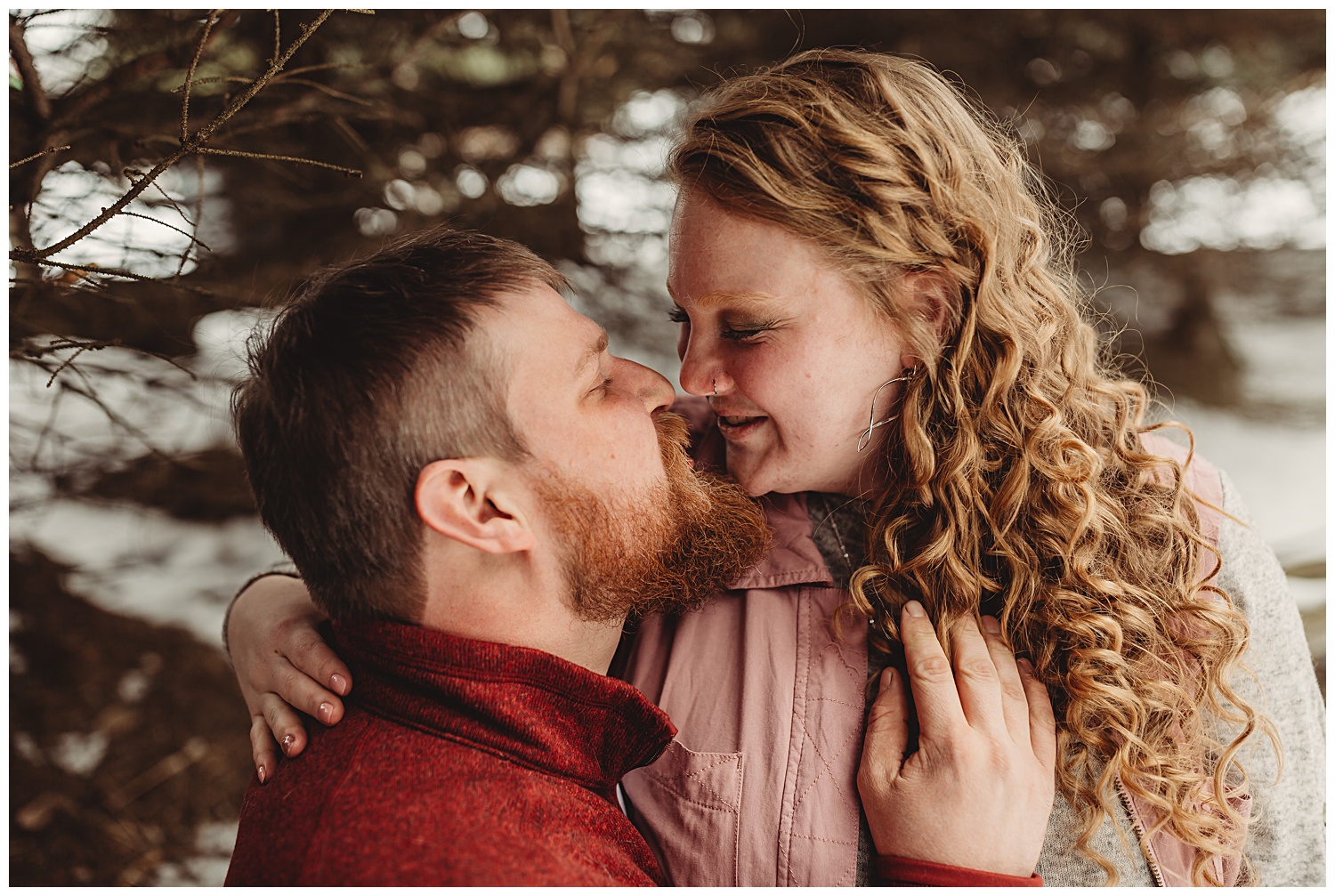 Peacock Road Family Farm Laingsburg MIchigan Winter Engagement Session_1332.jpg