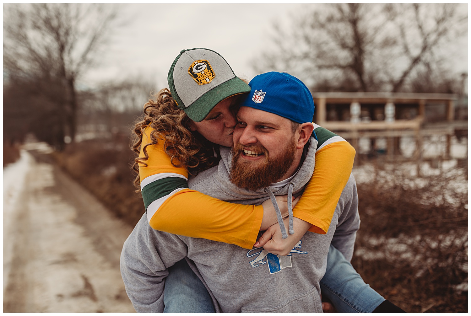 Peacock Road Family Farm Laingsburg MIchigan Winter Engagement Session_1339.jpg