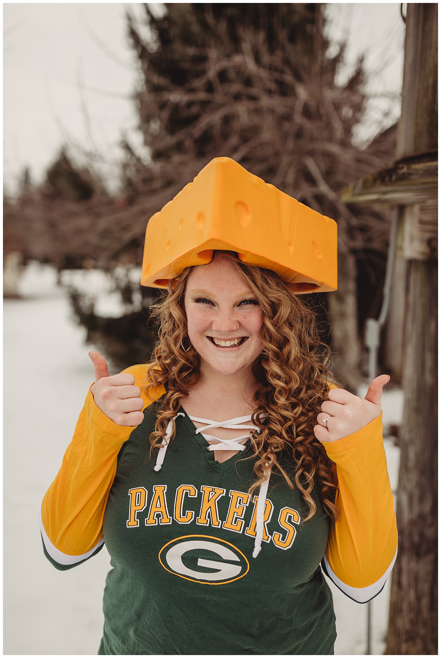 Peacock Road Family Farm Laingsburg MIchigan Winter Engagement Session_1340.jpg