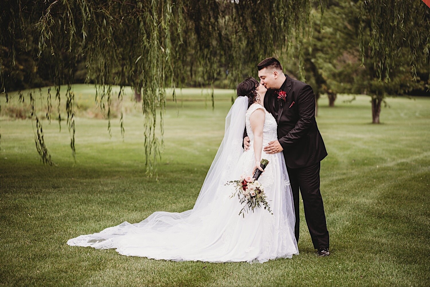 Sutton Barn Weddings Whitmore Lake, Michigan | Wedding