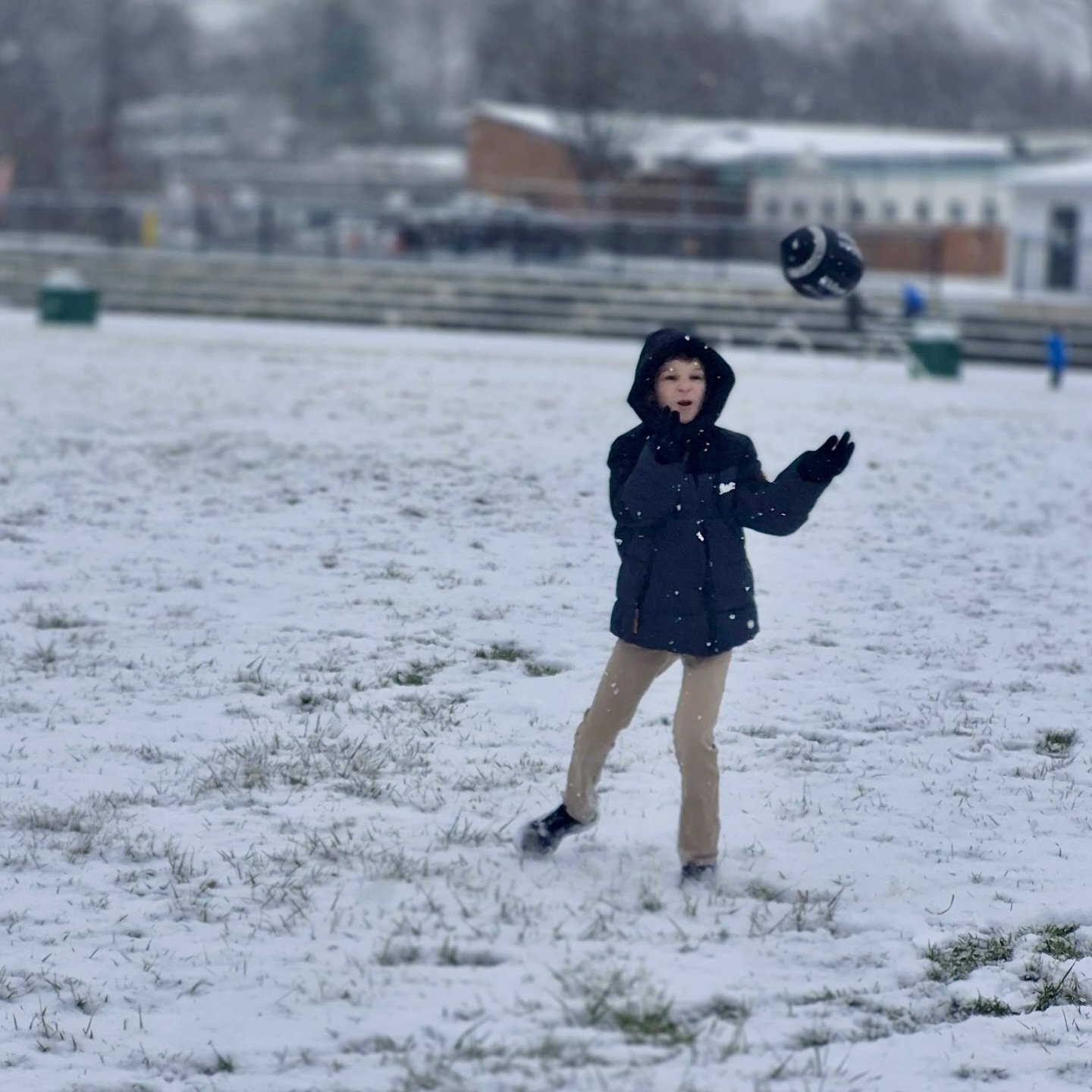 Nothing brings students together like a snow day ❄️🤍 So much joy, laughter, and connection on the playground this morning.

#community #inclusion #jewisheducation #sulam
