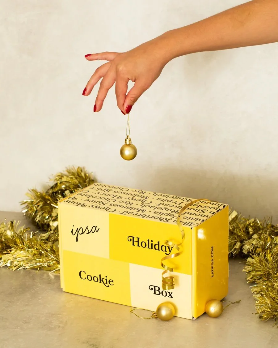 ipsa-holiday-cookies_FFDenny0145_1_900x copy.jpg