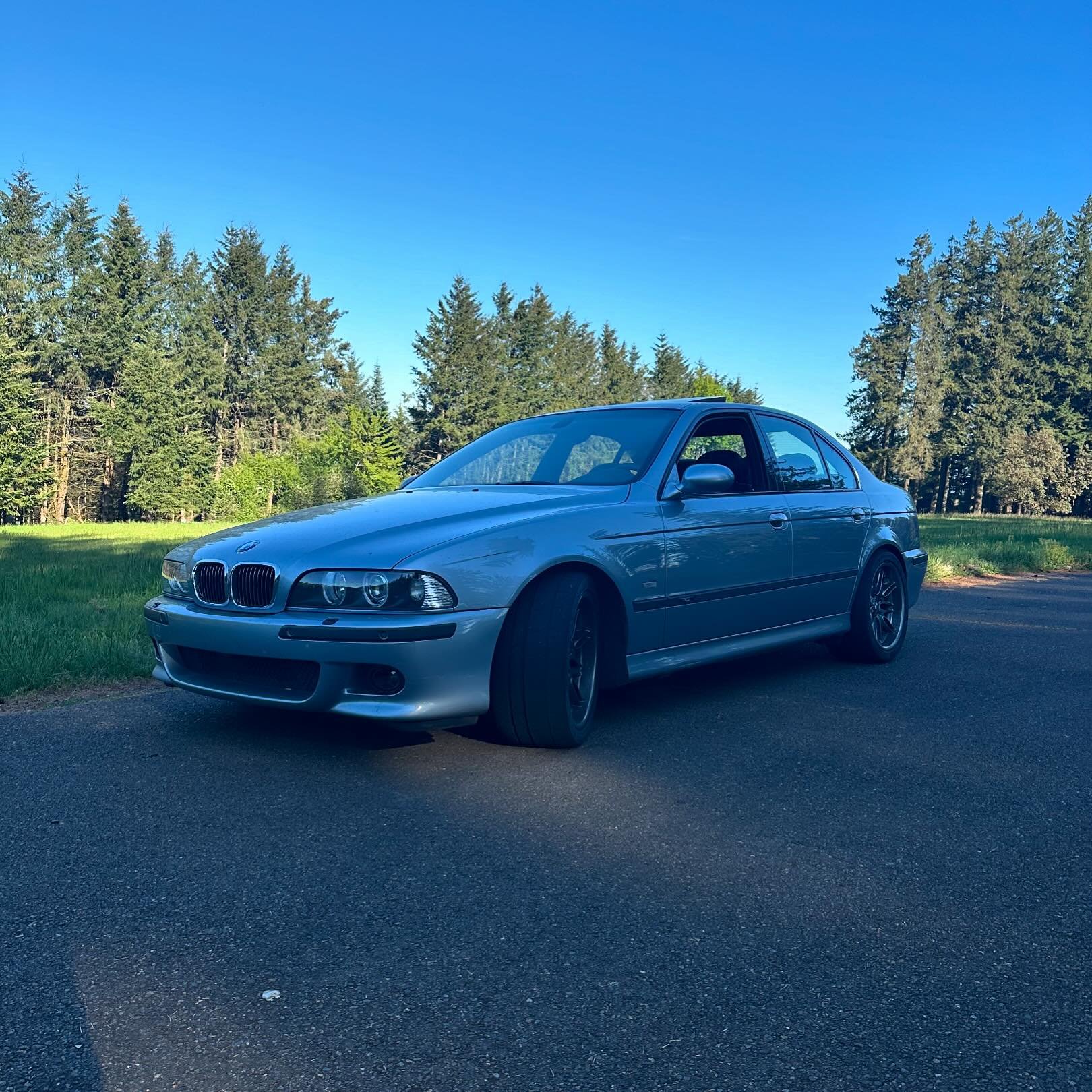 Got this old thing back together for one hell of a shakedown run this evening. Should be all set for some prerun work! #bmw #m5 #e39m5 #pnwblitz