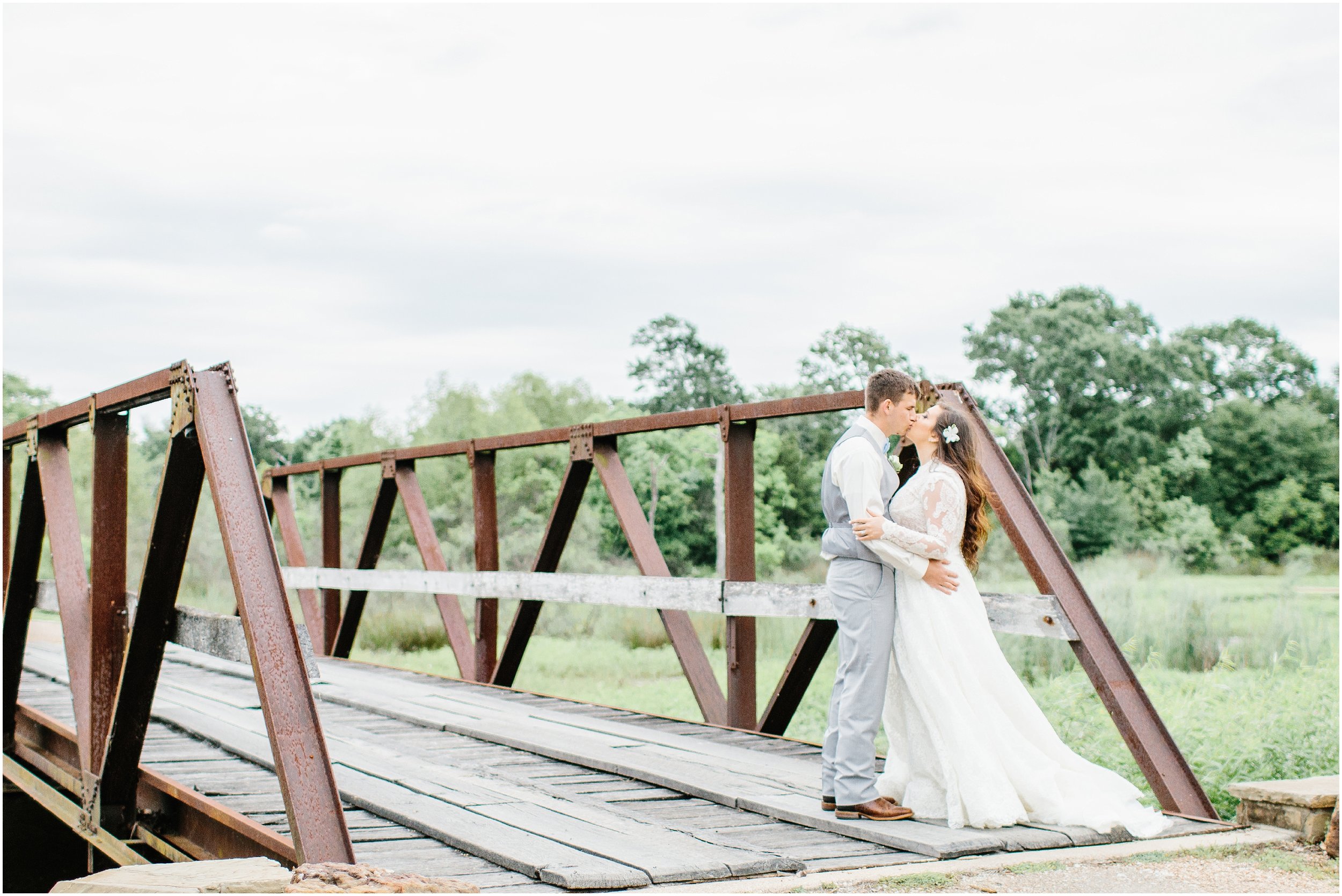 blush_rock_lake_ranch_spring_college_station_wedding_0270.jpg