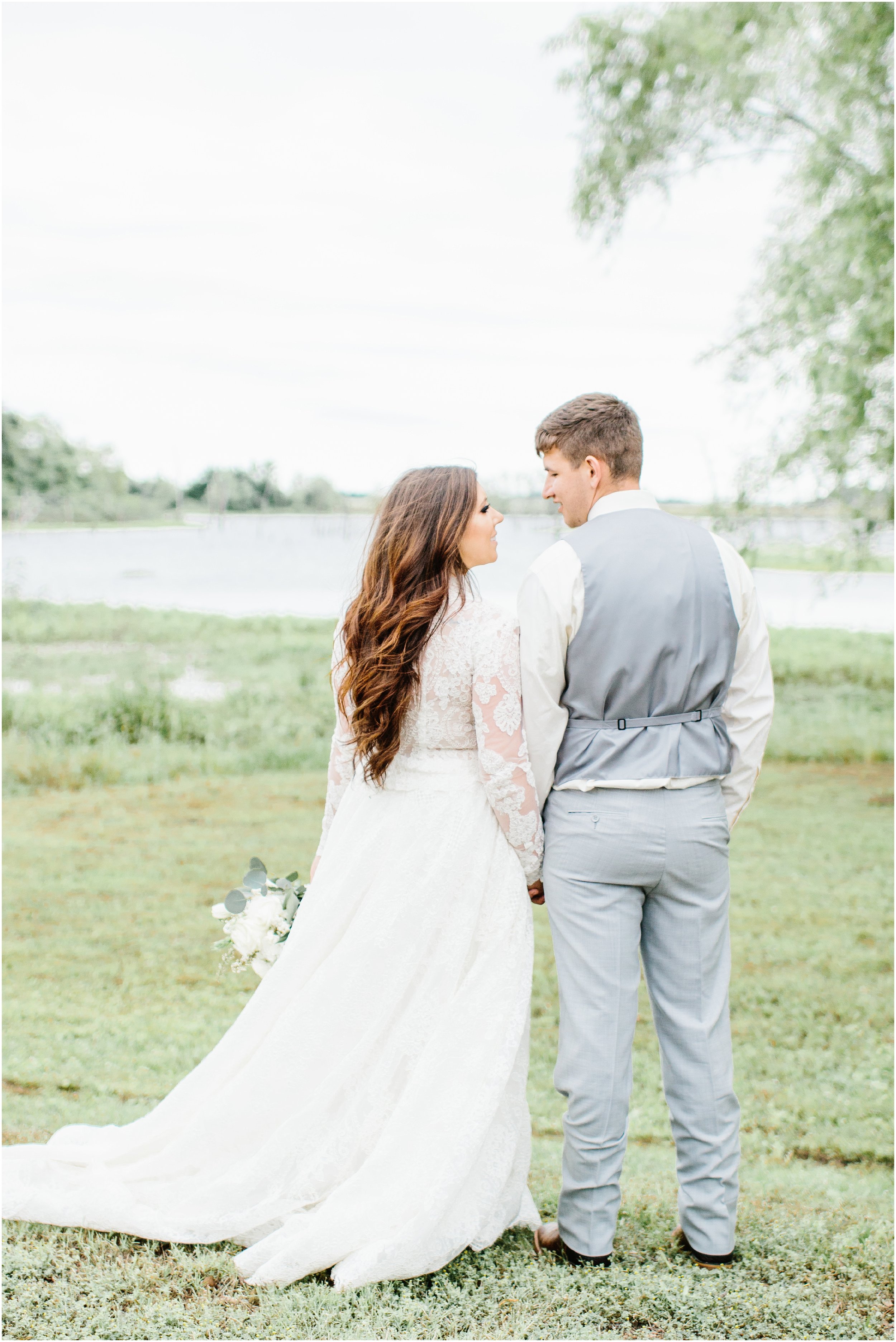 blush_rock_lake_ranch_spring_college_station_wedding_0272.jpg