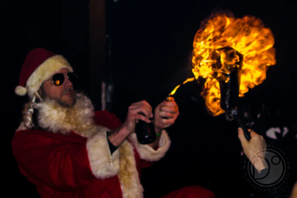 firesanta (1 of 1).jpg