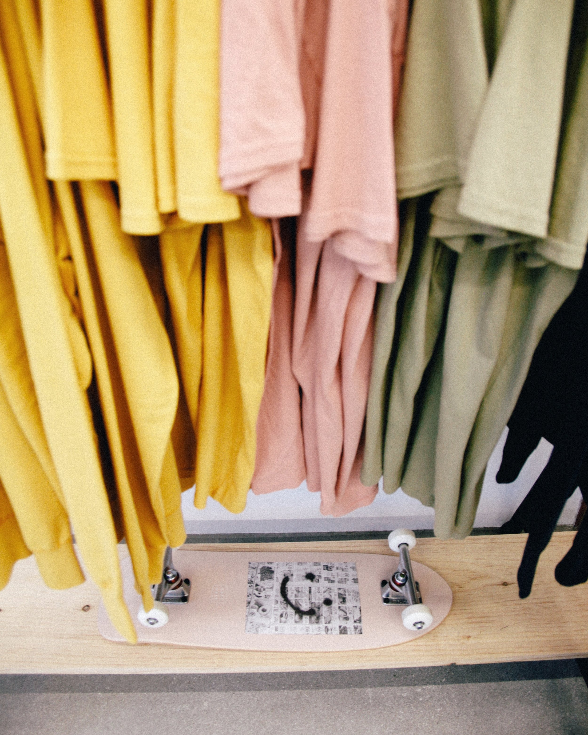 SURF SHOP_14a.jpg