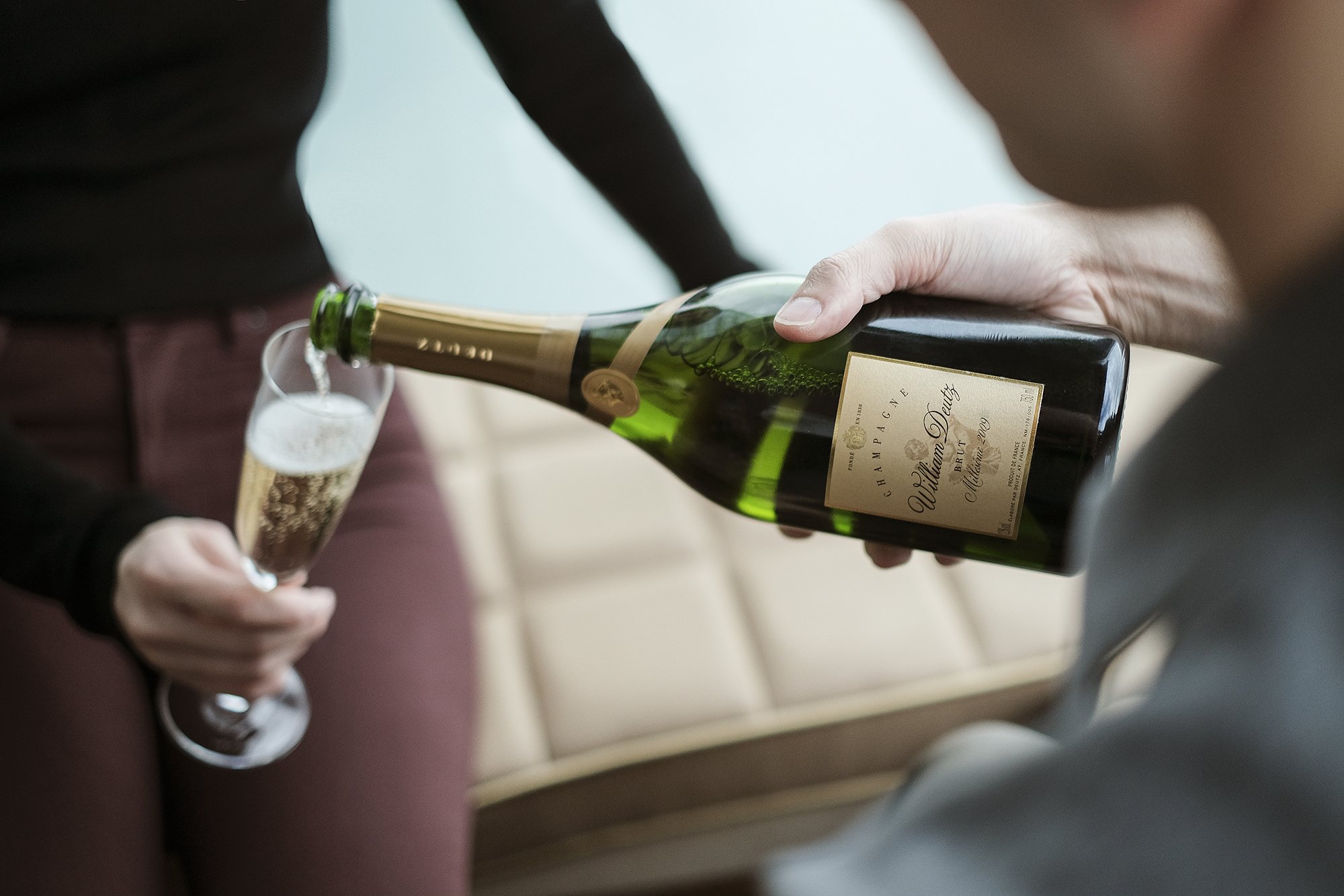 CHIHANN_The Ritz Carlton_celebration_Champagne.jpg