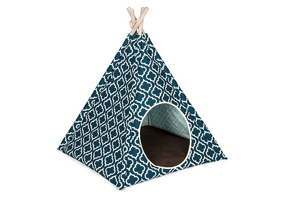 p.l.a.y._pet_teepee_-_moroccan_navy_-_45_degree_-_web_res.jpg