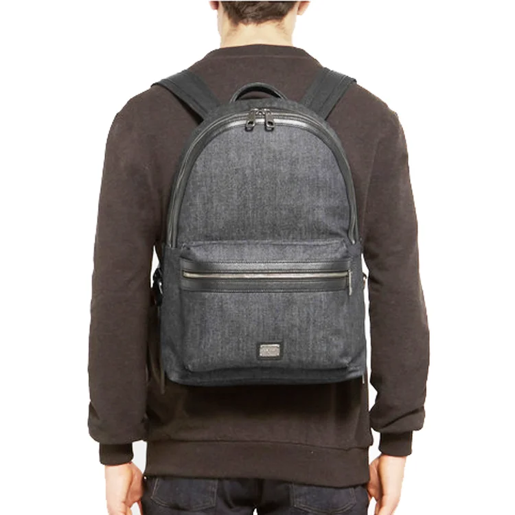 Dolce & Gabbana $825