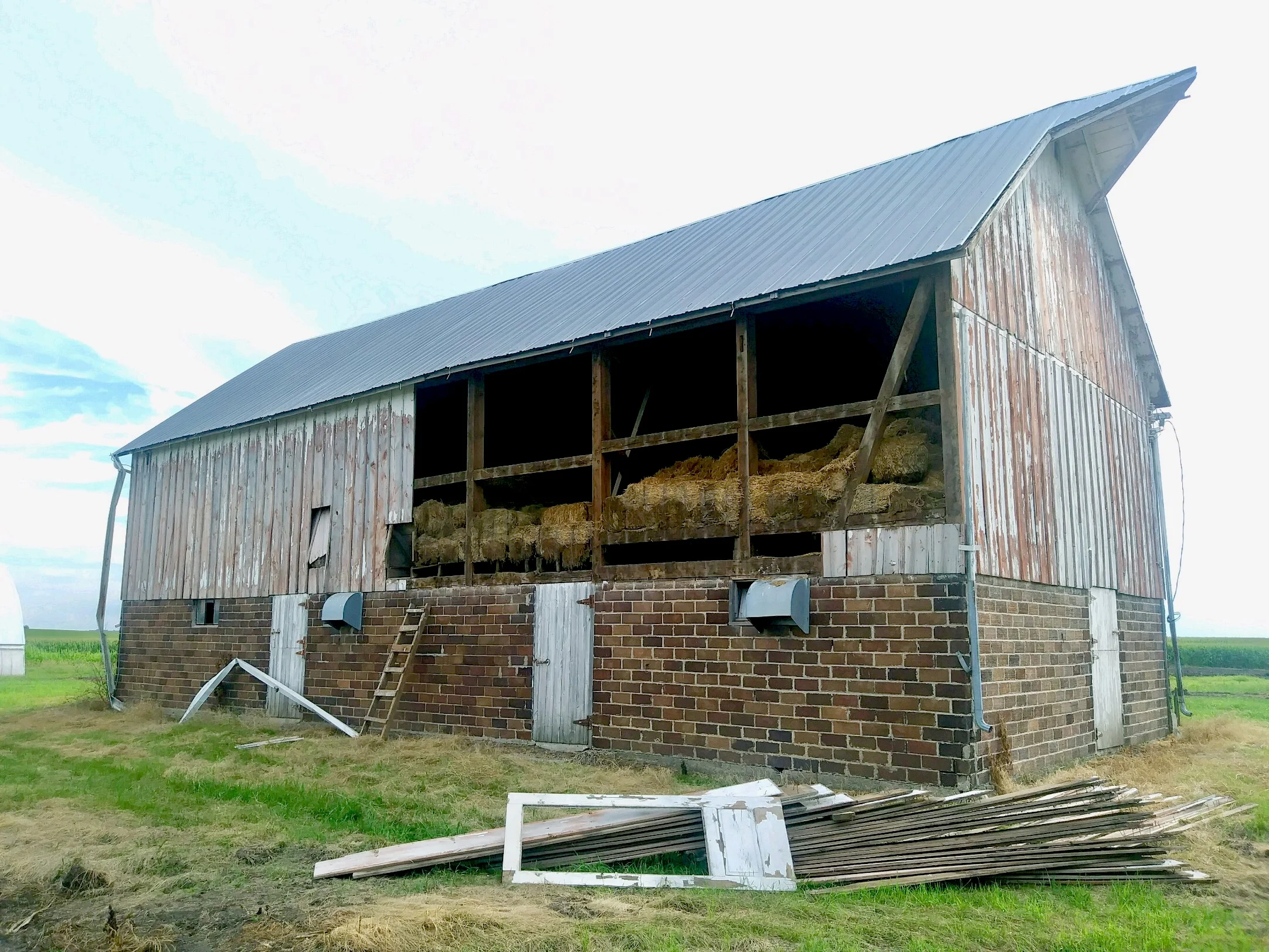 Medicine Creek Farm - historic barn preservation.jpg