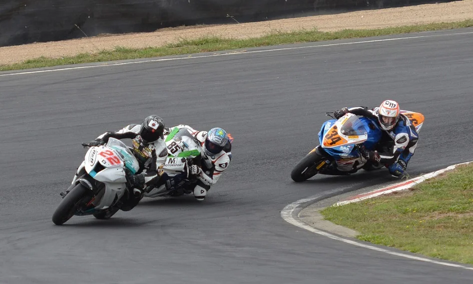Three of the key players in the Senior Category:&nbsp;Toby Summers (22), James Hoogenboezem (85), and Daniel Mettam (34) at Round Four of the AMCC Club Series back in February. Photo credit: Philip Kavermann