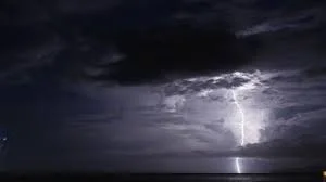 Zeiltip 12 - Wat te doen bij onweer?