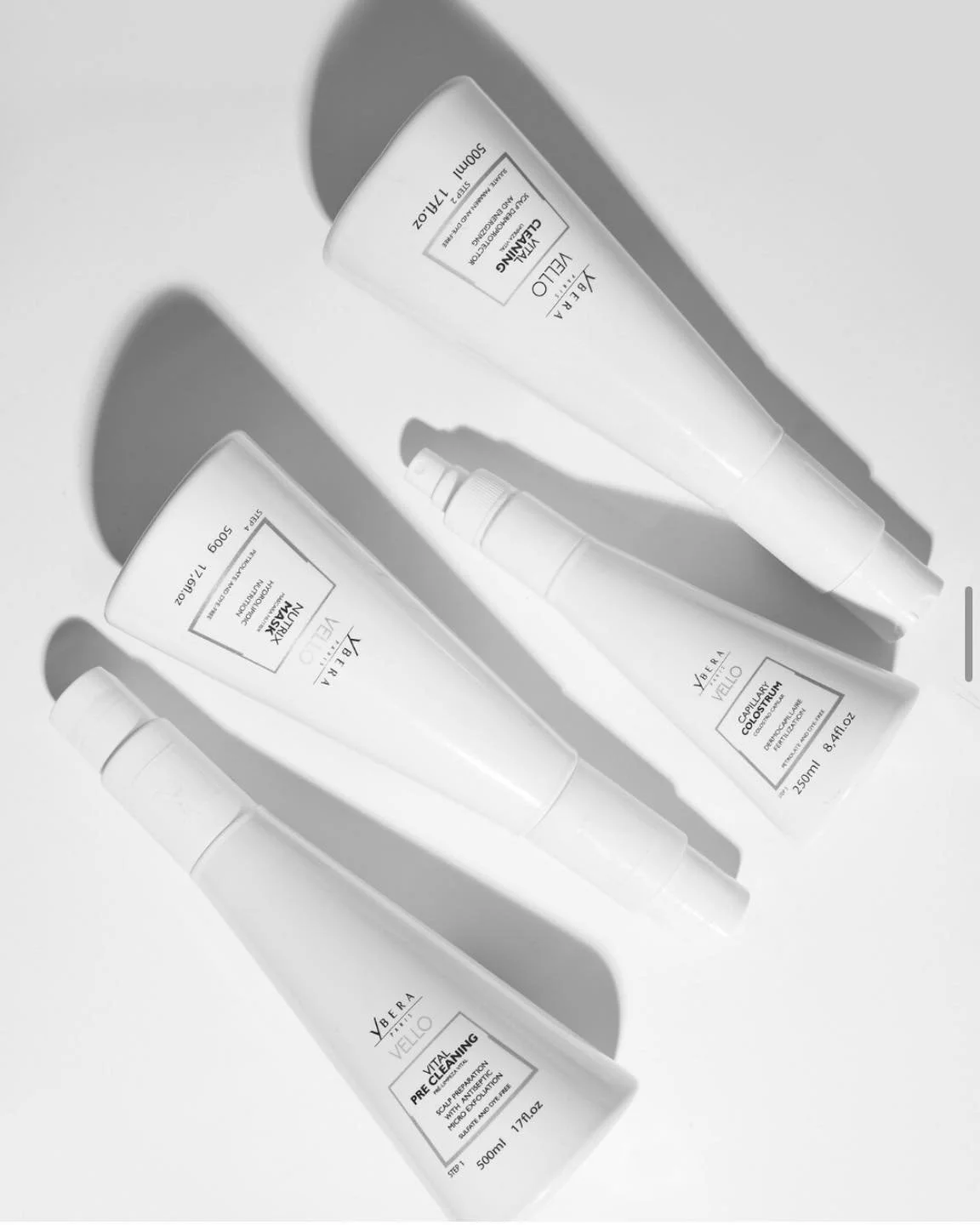 Vello - protocole anti-chute 

Ce soin stimule la pousse, renforce les cheveux et combat la chute. Id&eacute;al pour les hommes et les femmes souffrant d'alop&eacute;cie 🌱
Une action profonde sur le cuir chevelu pour des cheveux plus forts et revita