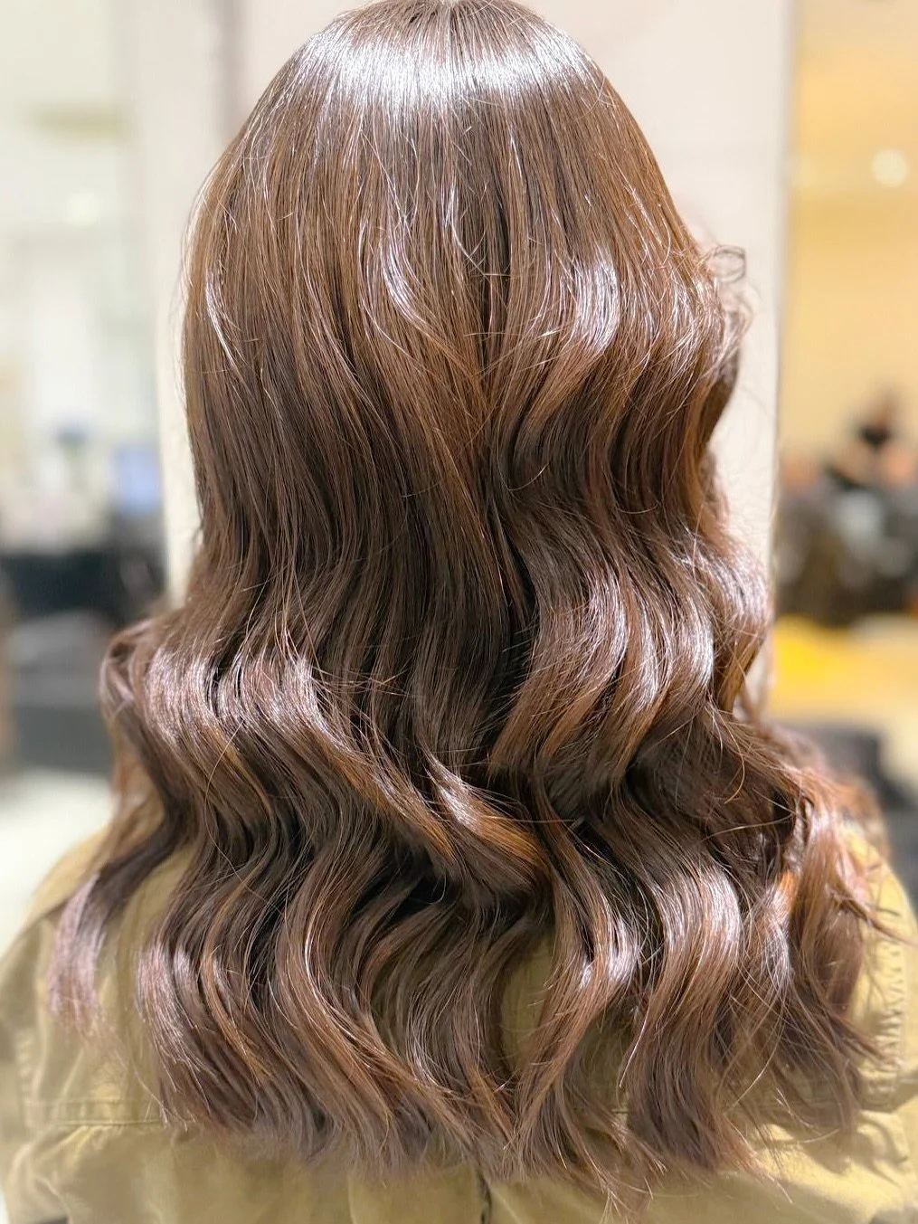 Sublime couleur d&rsquo;automne 🍁&nbsp;+ soin botox par Elise 
Coupe et wavy par Lucas ✨

19th Avenue, votre salon de coiffure aux Eaux-vives 

📍Rue Fran&ccedil;ois-Versonnex 19 / +41 22 736 48 56

📲 Appelez-nous ou prenez rdv en ligne d&egrave;s 