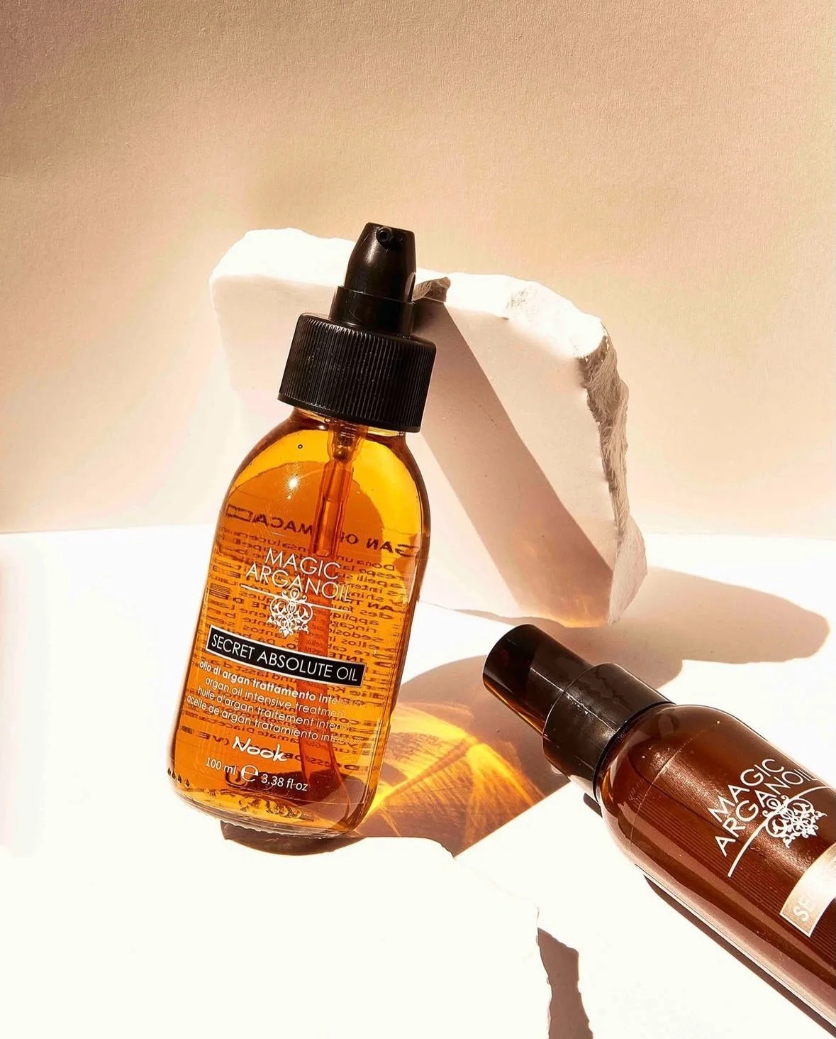 Sublimez vos cheveux avec la gamme Magic Arganoil de Nook 

Formul&eacute;s &agrave; base d&rsquo;huile d&rsquo;argan biocertifi&eacute;e et d&rsquo;huiles v&eacute;g&eacute;tales pr&eacute;cieuses, les soins Magic Arganoil nourrissent, r&eacute;pare