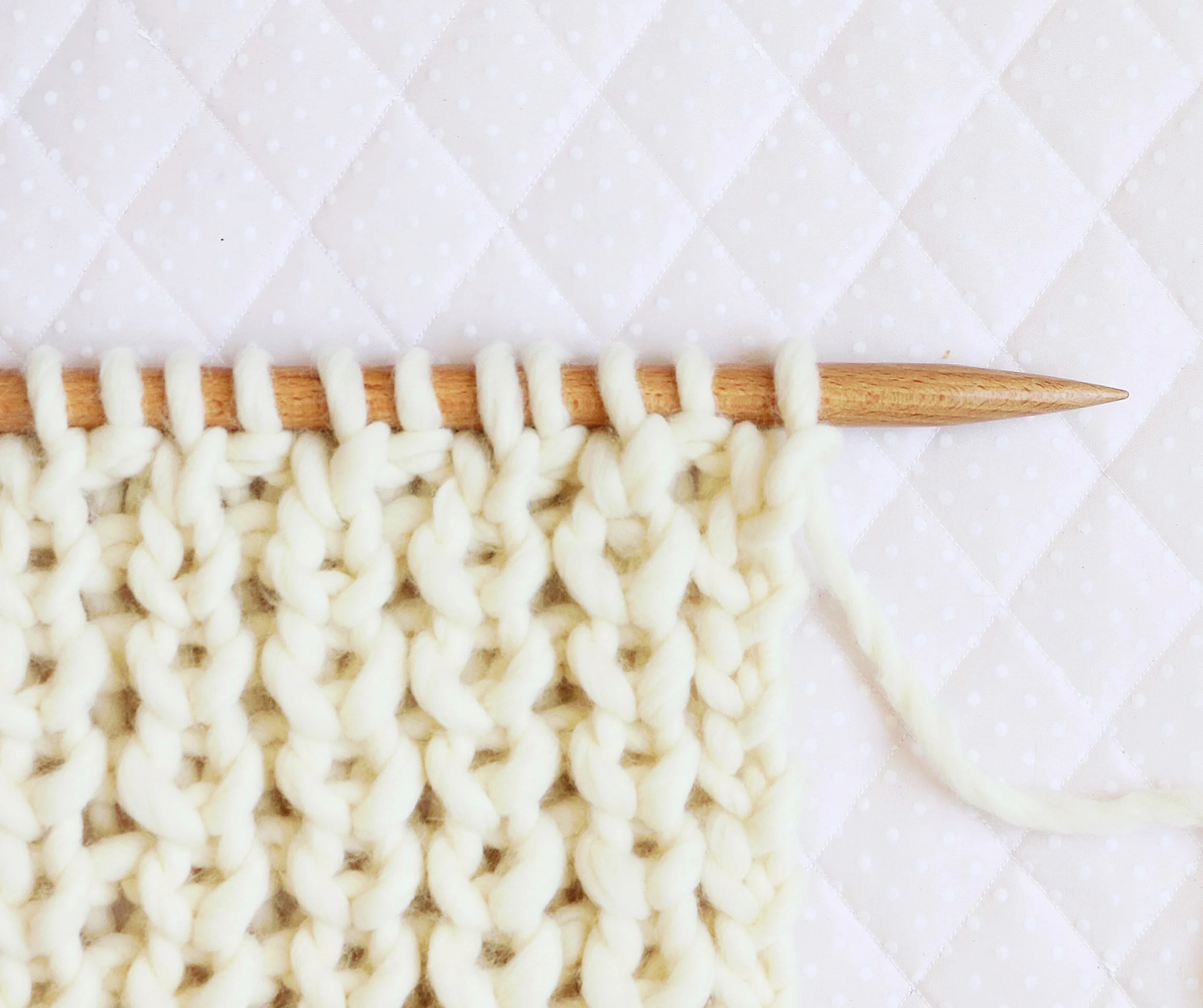 Le point de côtes perlées - The shaker rib stitch