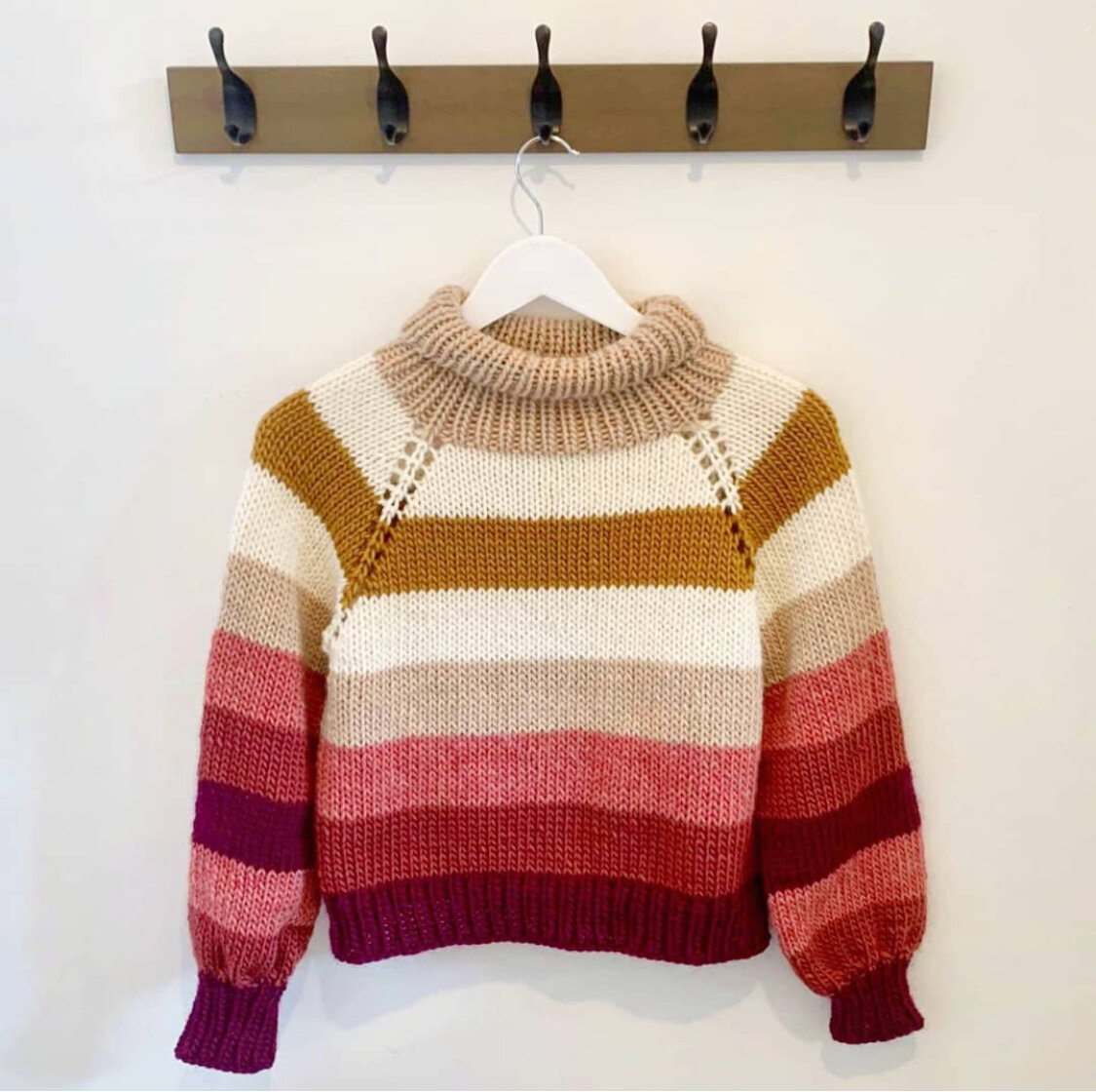 Sunrise sweater — trust the mojo