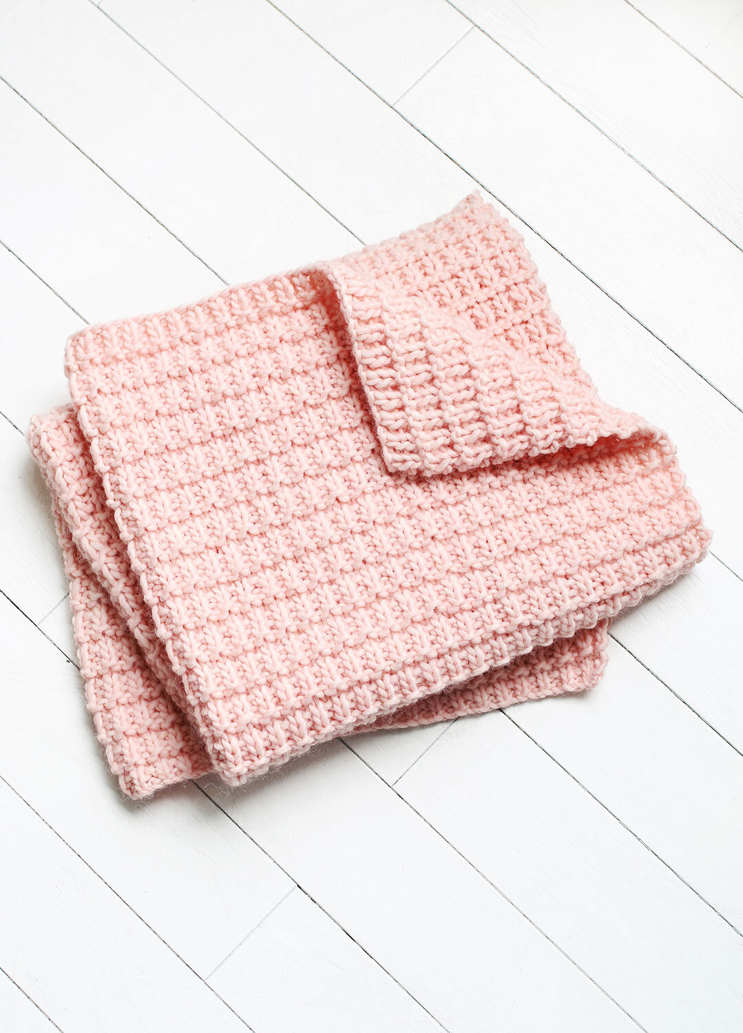 knitting-kit-petite-wool-sweetie-blanket_EN-01.jpeg