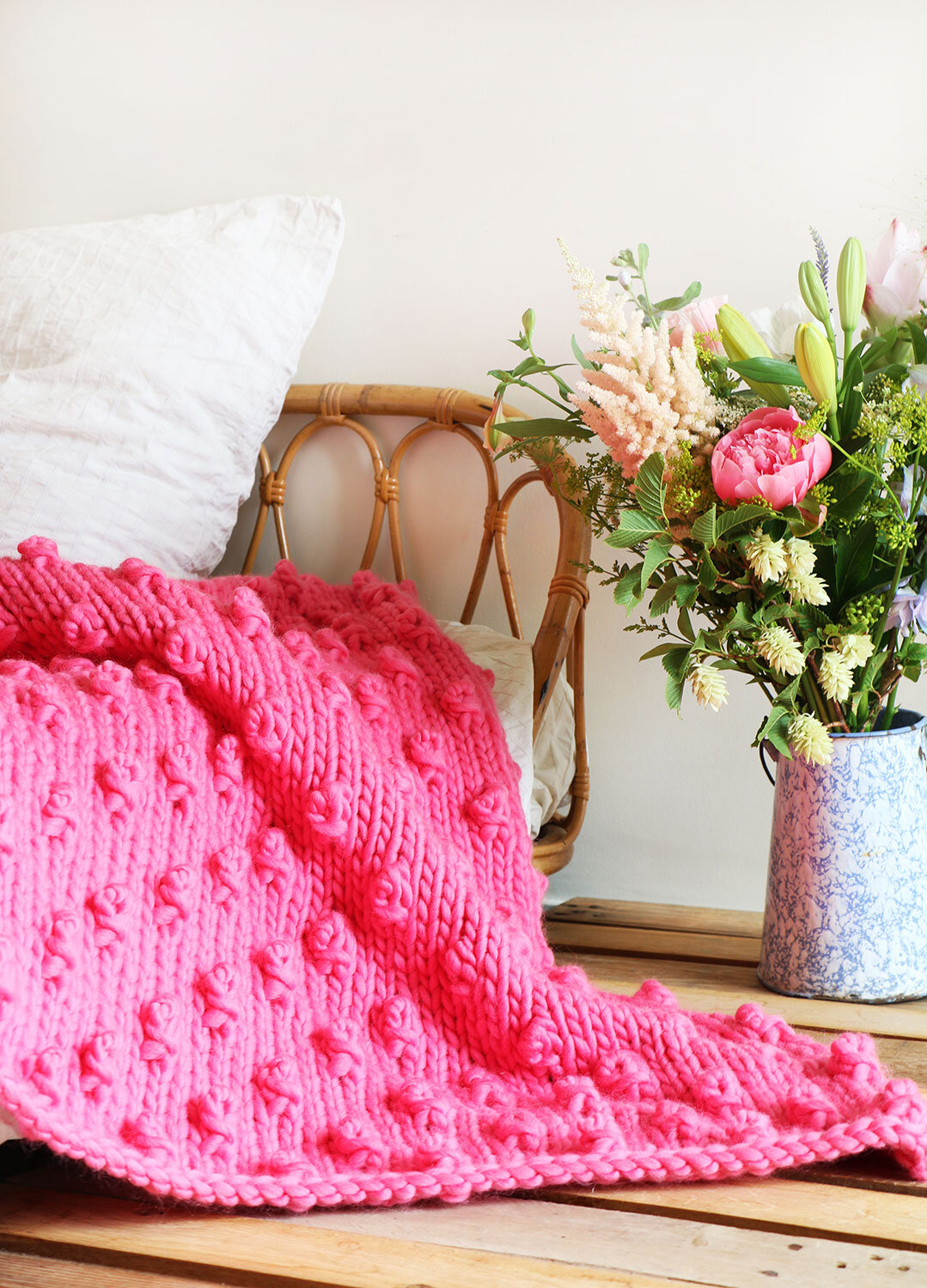 knitting-kit-wool-the-bubble-blanket_EN-01.jpeg