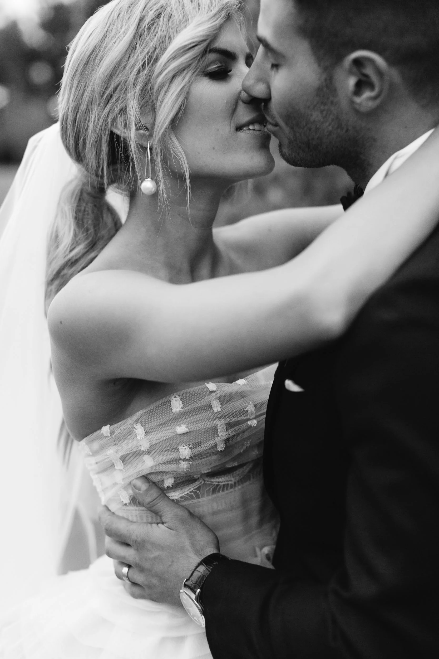 Kas-Richards-Stones-of-the-Yarra-Valley-Wedding-Jaton-Couture-Oscar-Hunt-Tailors-63.jpg