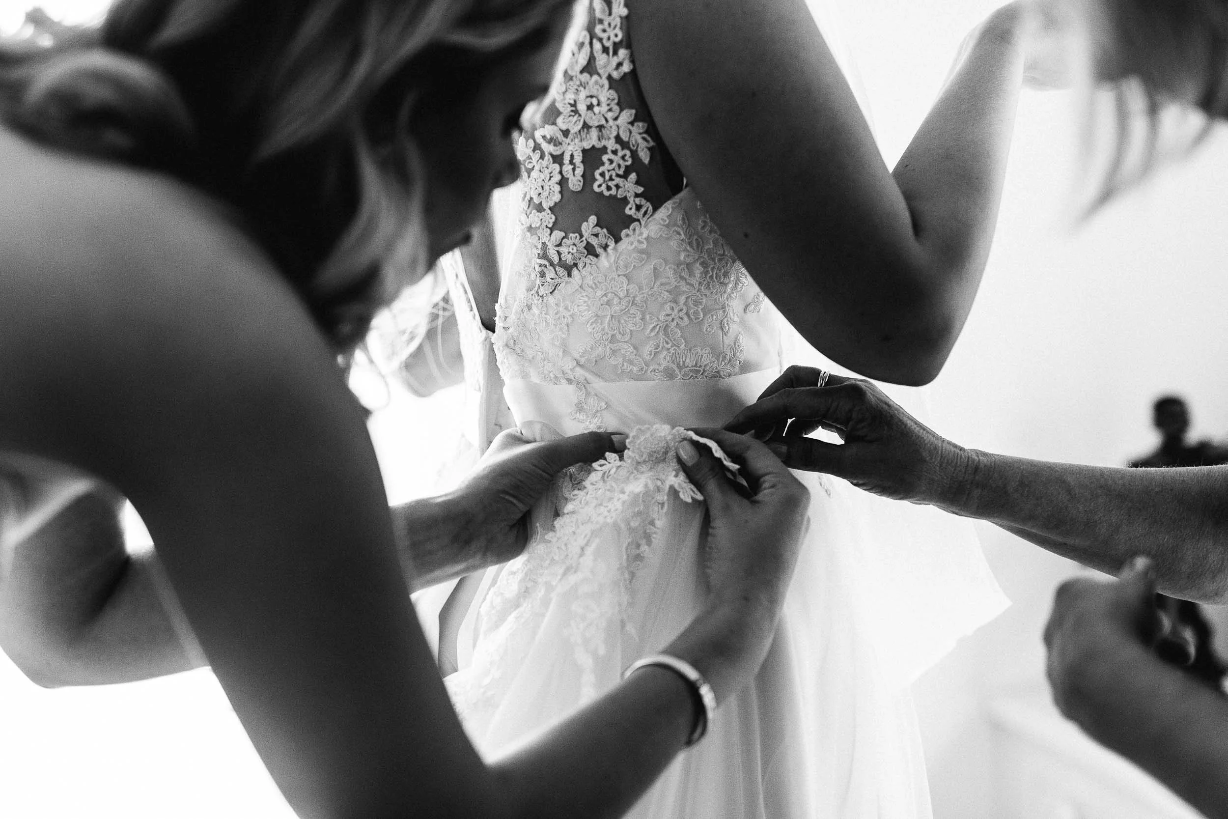 Kas-Richards-The-Convent-Gallery_Daylesford-Wedding-140.jpg