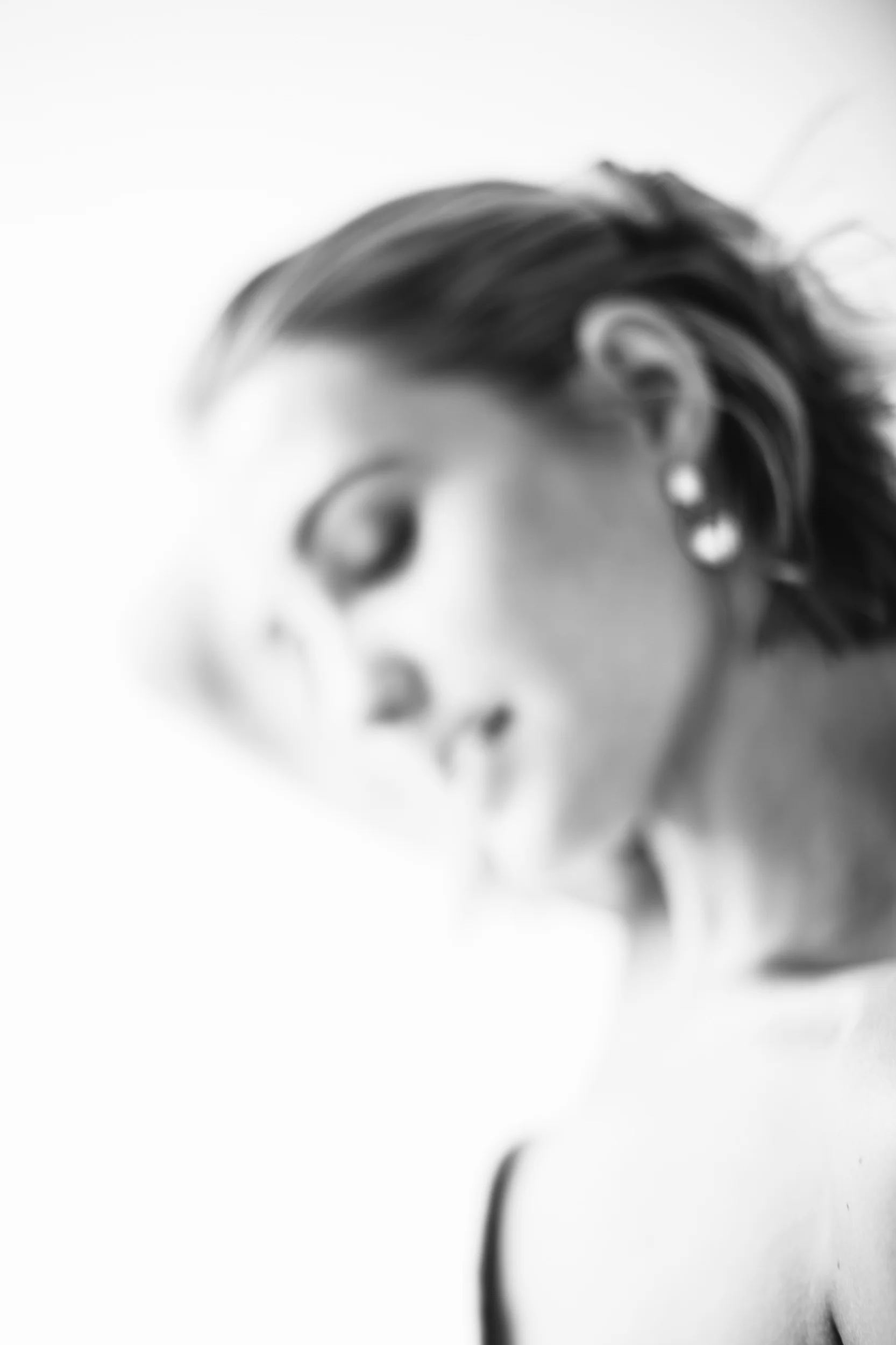 Kas-Richards-Editorial-Photographer-Amelie-George-Bridal-Jewellery-Melbourne-21.jpg