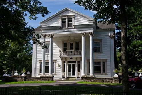 The Colonial B&B 157 W Main St Stamford, NY 12167 (518) 482-4102 Click here to book room. Distance: 10 minutes Capacity: 10 people