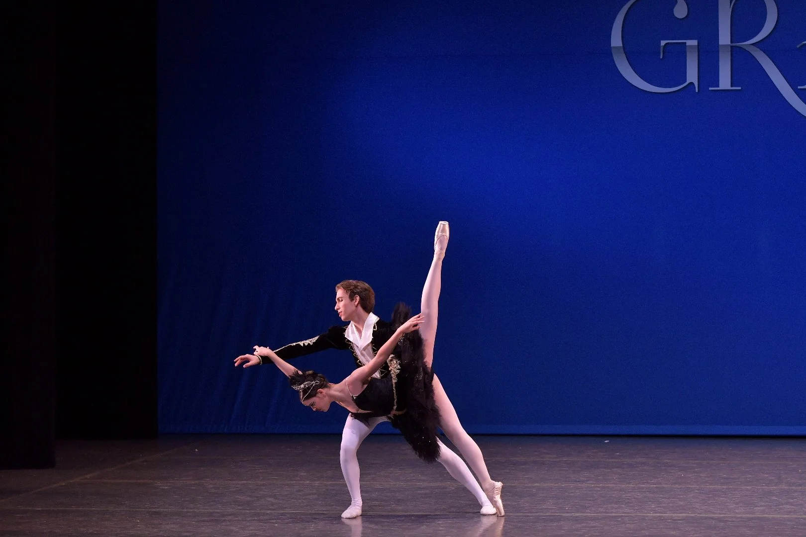 390_Black Swan act III_COLUMBIA YOUTH BALLET_00053.JPG