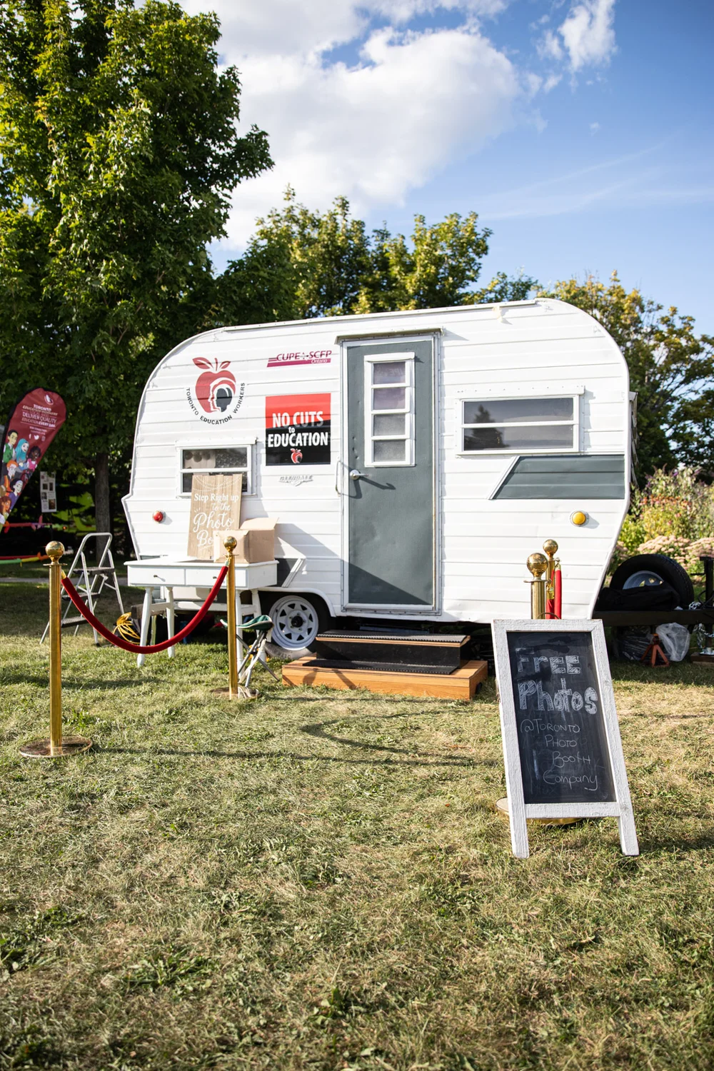 The Ole Tin Booth  (Copy)