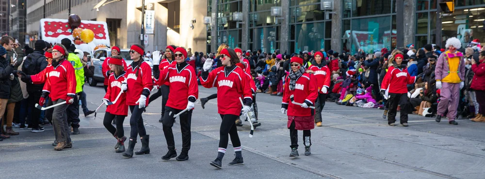 People With Canada Hockey Jerseys  (Copy)