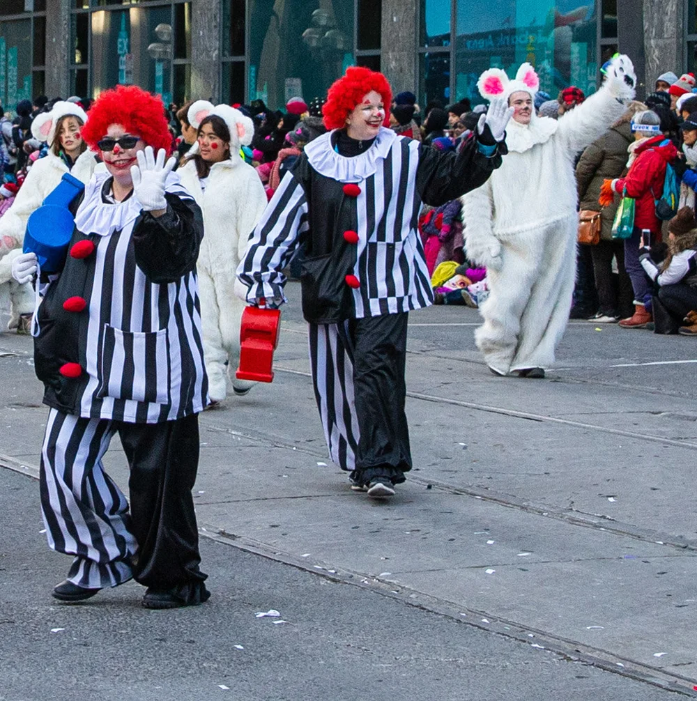 Waves To The Crowd  (Copy)