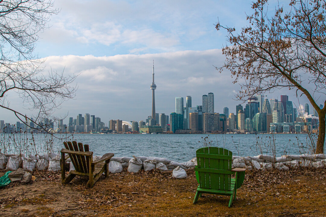  We took a seat for a moment and caught up on what was happening in the world.   Major League Baseball (MLB) announced that it will delay the opening day. All schools in Ontario will be shut down for 2 weeks after the March Break to stop the spread o