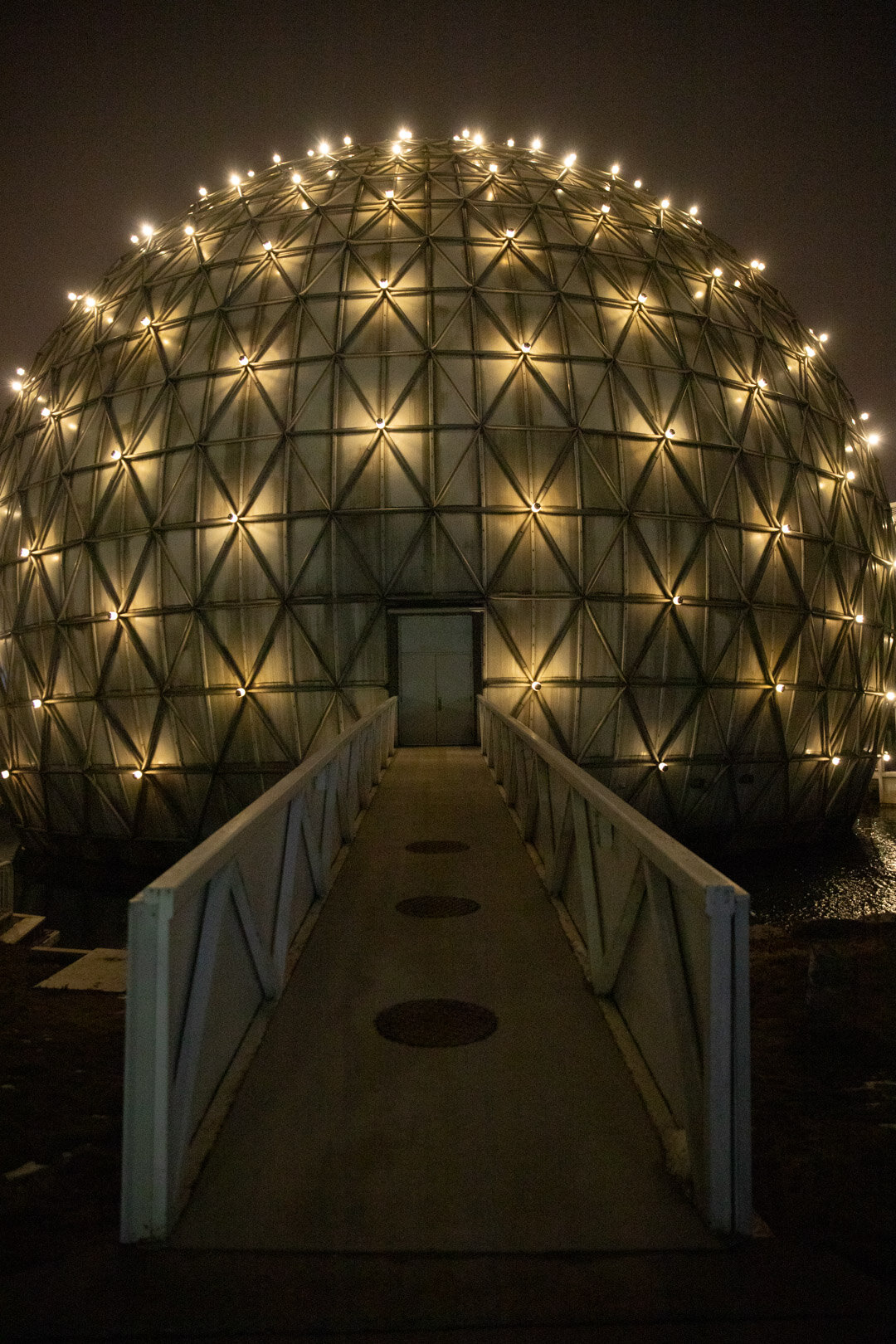  There has always been a fascination to the architecture of Ontario Place.  