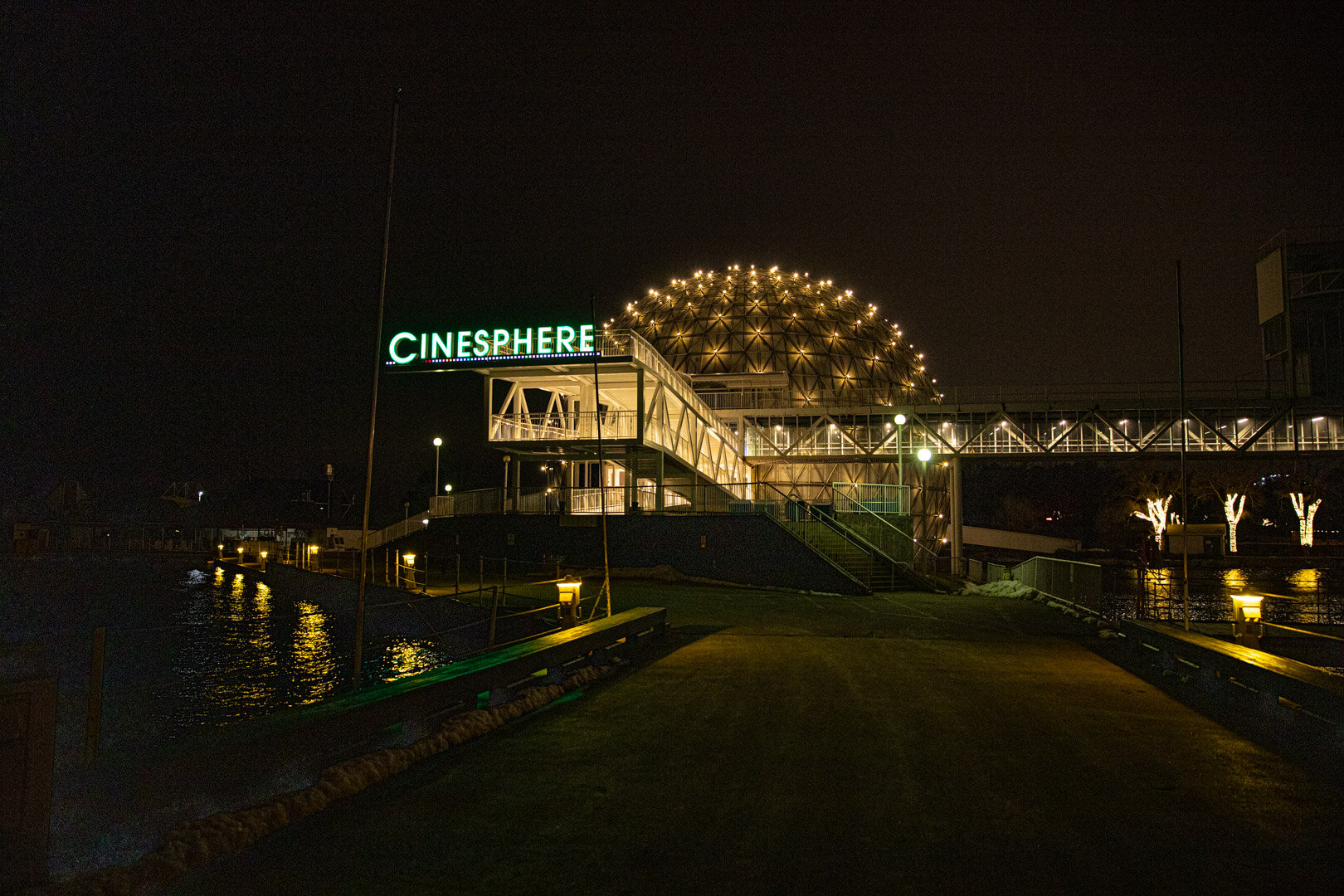  Built in 1971, the Cinesphere was the first permanent IMAX theatre.   