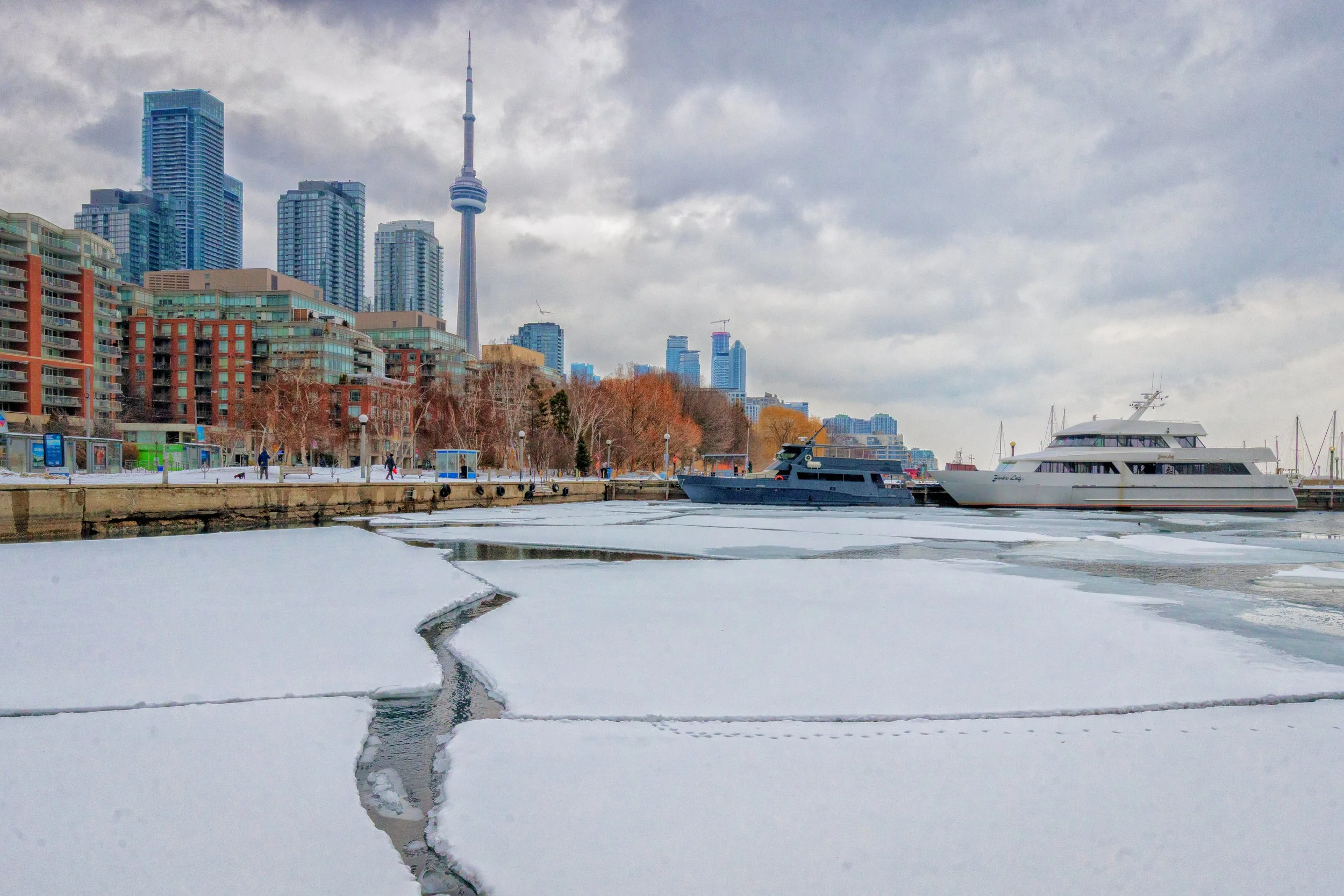 Ice crack leading to the CN Tower