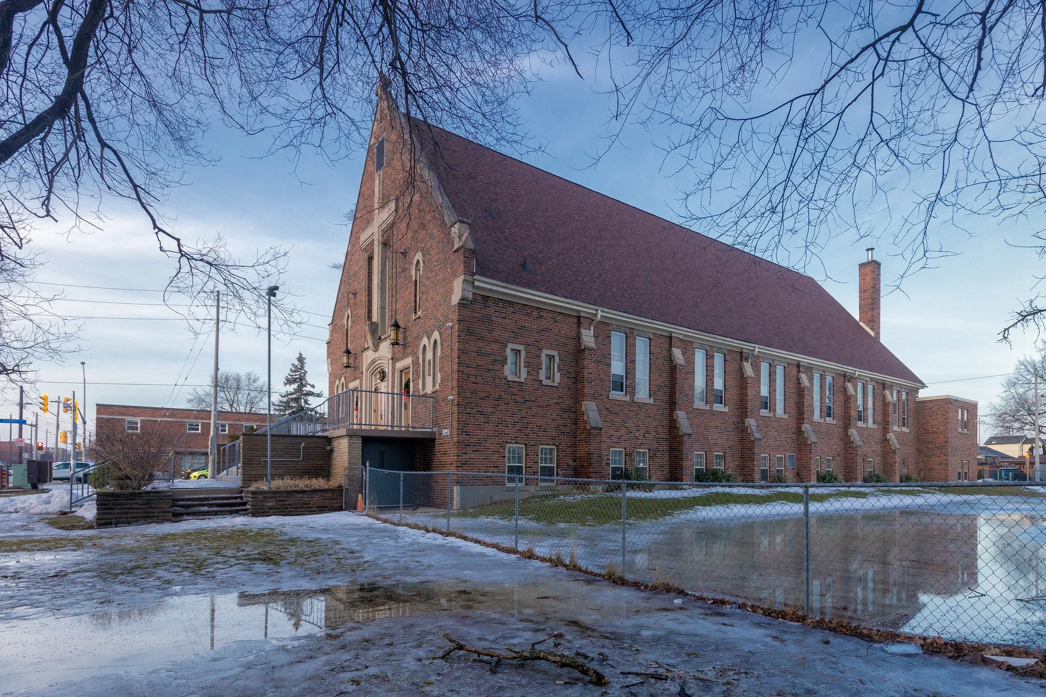 Holy Cross Parish — Donlands & Cosburn